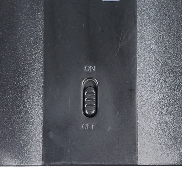 Rocketfish Wii Slim Induction Charger RF-GWII1121 - Picture 3 of 7